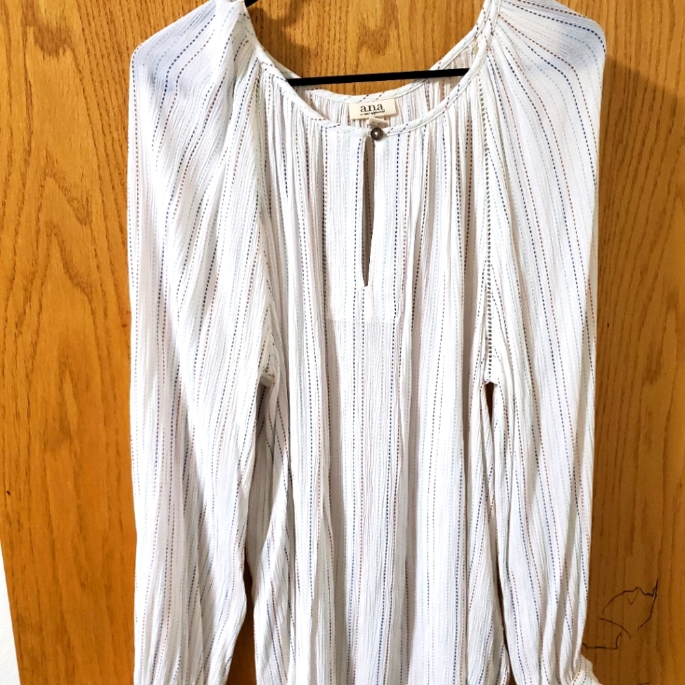 Women's blouse